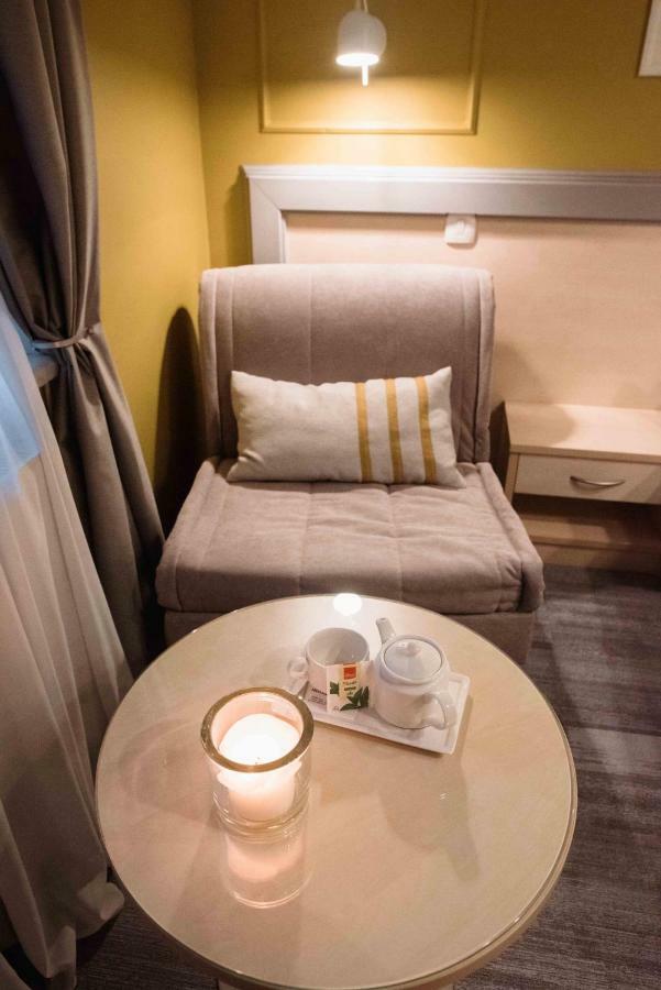 Hotel Ðakovo Kültér fotó